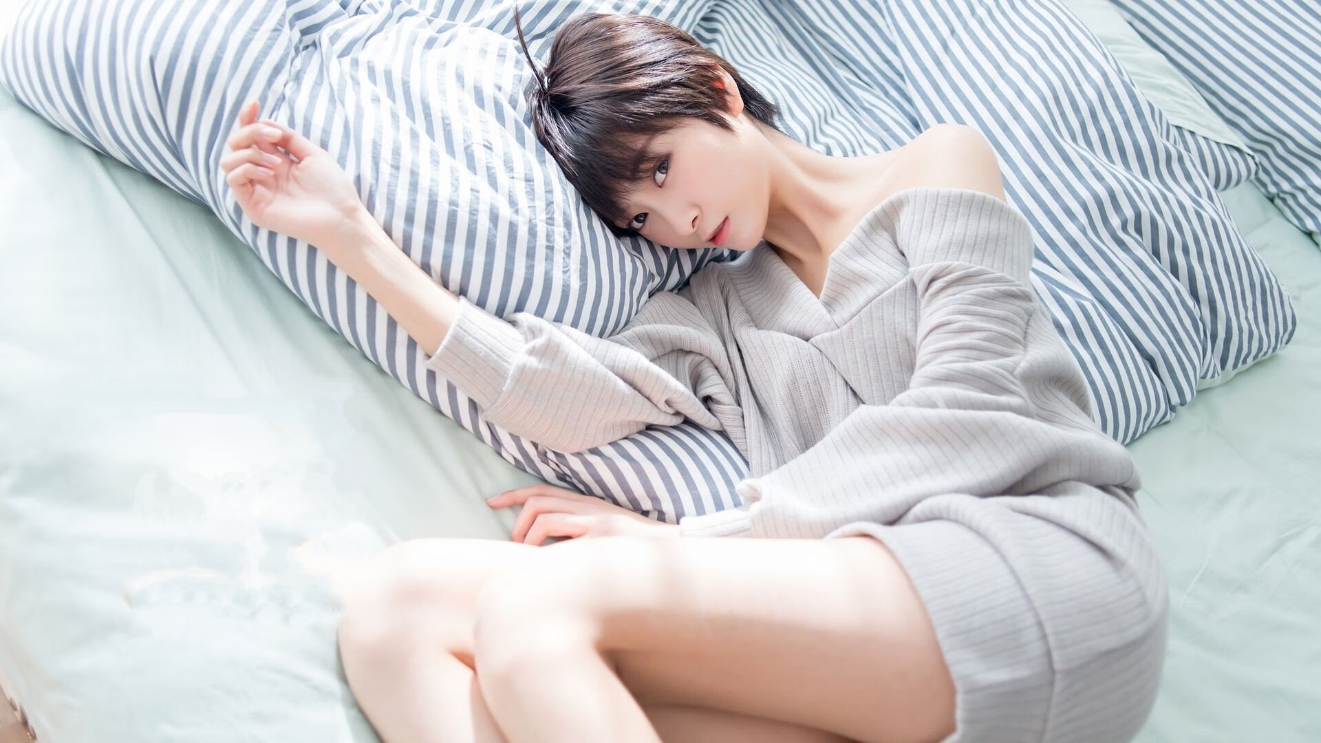 开云体育足球-篮球运动员比赛策略智能辅助系统设计与应用研究,篮球运动员功能性训练