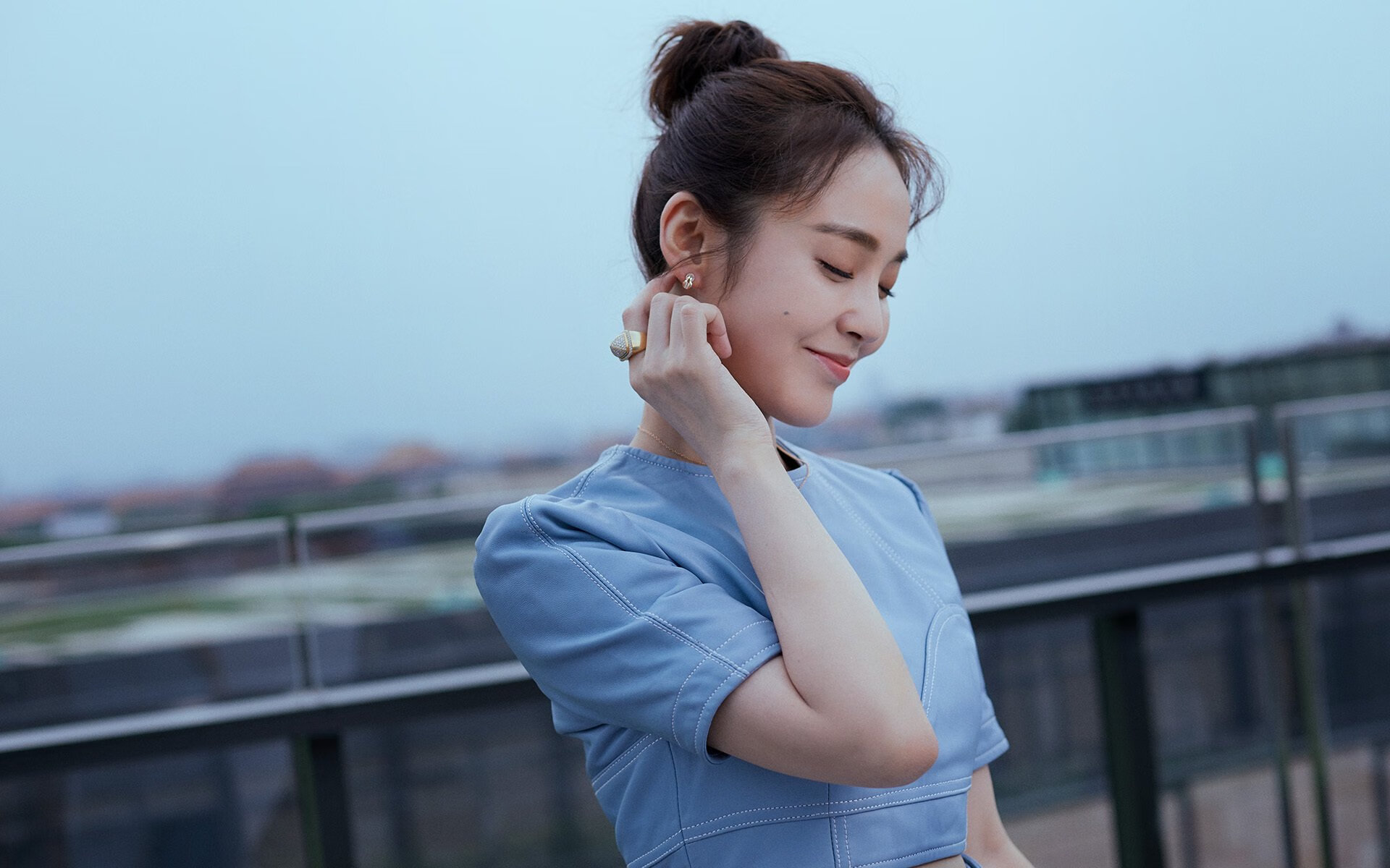 开云体育娱乐-视频平台上线赛季十佳扑救门将表现再度成为焦点人物,门将花式扑救